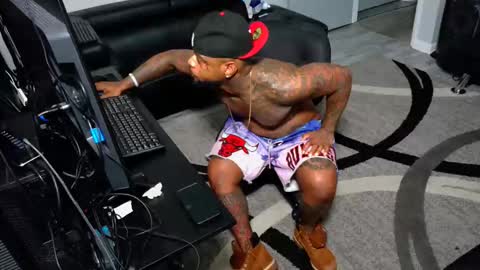 Snapshot of slangondemhoes chatting on 02.13.26 nasty twitter KASHCARTERATL online show from 02.13.26