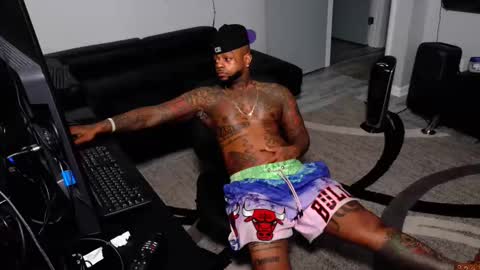 Snapshot of slangondemhoes chatting on 02.14.26 nasty twitter KASHCARTERATL online show from 02.14.26