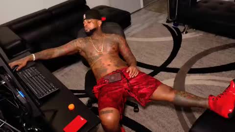 Snapshot of slangondemhoes chatting on 02.23.26 nasty twitter KASHCARTERATL online show from 02.23.26