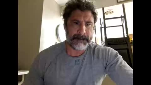 Snapshot of slappysamz chatting on 02.26.26 slappysamz online show from 02.26.26