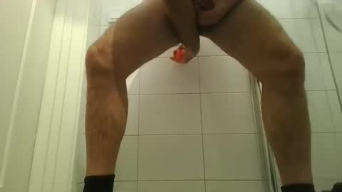 Snapshot of slavedaddy09 chatting on 03.10.25 slavedaddy09 online show from 03.10.25