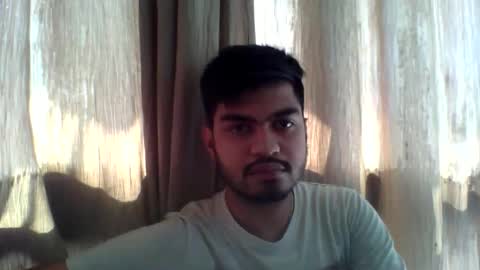 Snapshot of slavesj18 chatting on 10.05.25 Add me on hangout sjcool1998 online show from 10.05.25