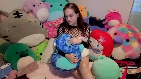 slayterkitty online show from 11.30.25