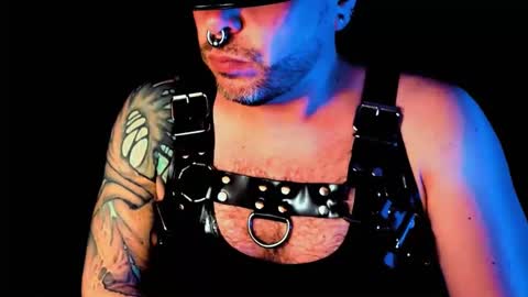 Slick online show from 01.11.26