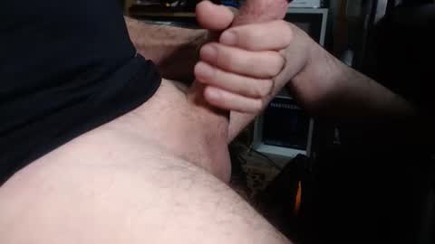 Snapshot of sliderguy699 chatting on 11.21.25 sliderguy699 online show from 11.21.25