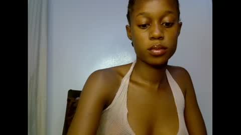 Snapshot of slim_candy12 chatting on 06.25.26 Lily online show from 06.25.26