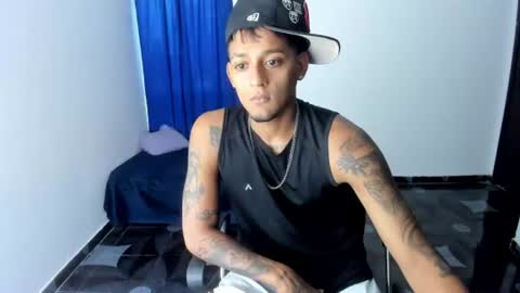 Snapshot of slim_master12 chatting on 06.29.26 slim_master12 online show from 06.29.26