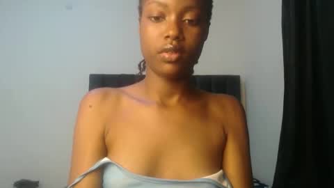 Snapshot of slim_perry chatting on 02.02.26 perry online show from 02.02.26