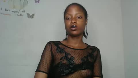 Snapshot of slim_perry chatting on 02.17.26 perry online show from 02.17.26