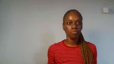 Snapshot of slimbaby16 chatting on 11.06.25 Slim online show from 11.06.25