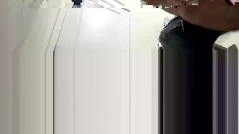 Snapshot of slimbuttniceguy chatting on 12.31.24 slimbuttniceguy online show from 12.31.24