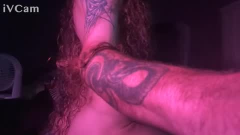 Snapshot of slimedge1243 chatting on 12.16.25 slimedge1243 online show from 12.16.25