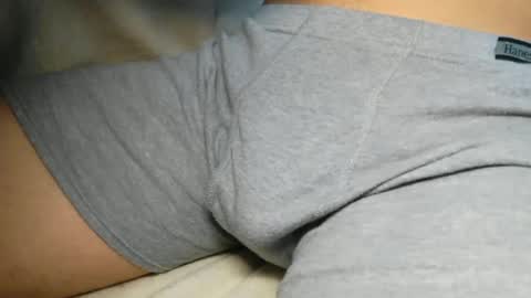 Snapshot of slimhungyvng chatting on 06.30.26 slimhungyvng online show from 06.30.26