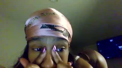 slimmmgooodiexoxo online show from 12.19.24