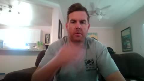 Snapshot of slocalboi chatting on 06.28.26 Sharkey online show from 06.28.26