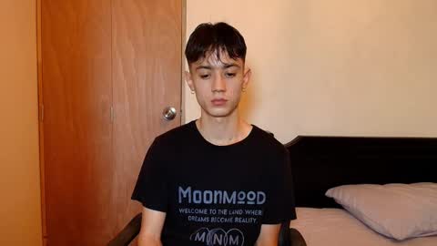 Snapshot of slowburnmystic chatting on 01.12.26 slowburnmystic online show from 01.12.26