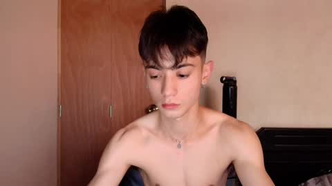 Snapshot of slowburnmystic chatting on 01.14.26 slowburnmystic online show from 01.14.26