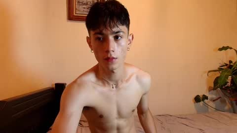 Snapshot of slowburnmystic chatting on 01.15.26 slowburnmystic online show from 01.15.26