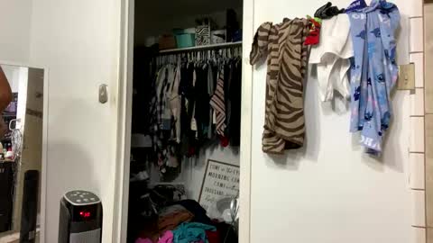 slum1989 online show from 01.14.25