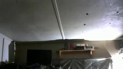 Snapshot of slut_1988 chatting on 12.18.25 slut online show from 12.18.25