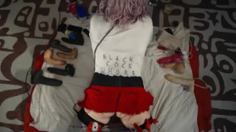 Snapshot of slutgurl_pdx chatting on 09.27.25 slutgurl_pdx online show from 09.27.25