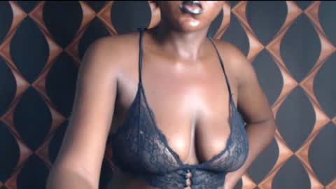 Snapshot of sluttx_choco chatting on 07.15.26 sluttx_choco online show from 07.15.26