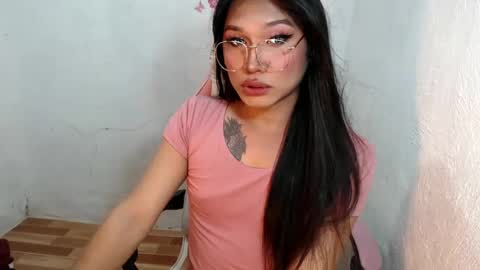  Lovie  online show from 01.24.25