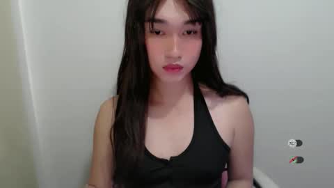 Snapshot of slutty_francine chatting on 11.07.25 FRANCINE online show from 11.07.25