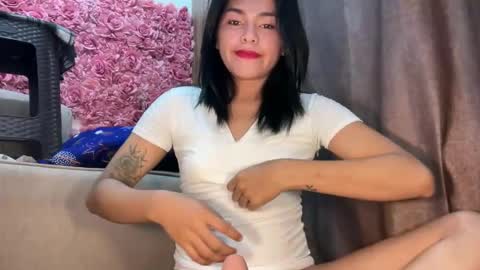 Snapshot of slutty_lavinia chatting on 09.10.25 Slutty Lavinia online show from 09.10.25