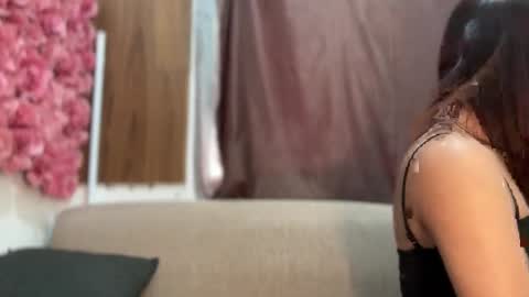 Snapshot of slutty_lavinia chatting on 10.22.25 Slutty Lavinia online show from 10.22.25