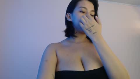 Snapshot of slutty_pervert chatting on 02.15.26 Sofia online show from 02.15.26