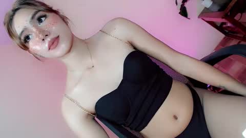 Snapshot of slutty_rose69 chatting on 04.30.26 slutty_rose69 online show from 04.30.26