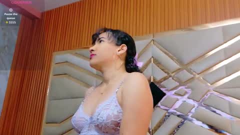 Snapshot of sluttyandmature chatting on 11.10.25 MARCELA online show from 11.10.25