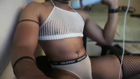 DeeLina online show from 03.20.26