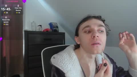 Natsu online show from 04.02.26