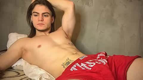 Gus online show from 12.10.24