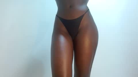 Snapshot of sly_rose chatting on 10.30.25 sly_rose online show from 10.30.25