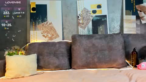 Milena online show from 11.04.25