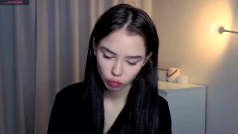 Lily online show from 12.19.25