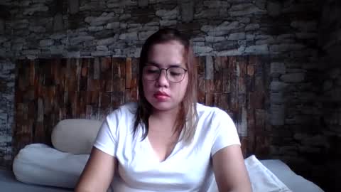 Lovewella online show from 12.30.24