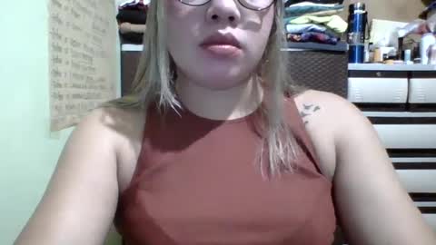 Lovewella online show from 02.24.25