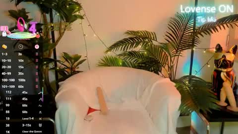 smallestgirlinchat online show from 10.24.25