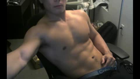 Snapshot of smallfox69 chatting on 09.28.25 smallfox online show from 09.28.25