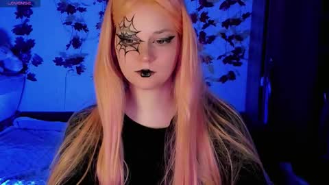 smallimpmeili online show from 10.19.25