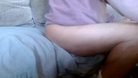 Snapshot of smallmalelass chatting on 01.06.25 smallmalelass online show from 01.06.25