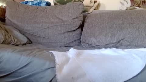 Snapshot of smallmalelass chatting on 03.10.25 smallmalelass online show from 03.10.25