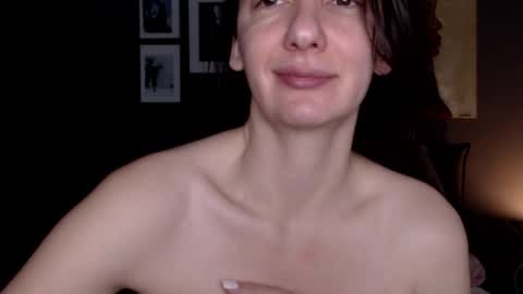 Snapshot of smalltittsbigsoul chatting on 12.14.25 Anna no bbbbybybbabebyy just Anna. And dont call me mom please. online show from 12.14.25