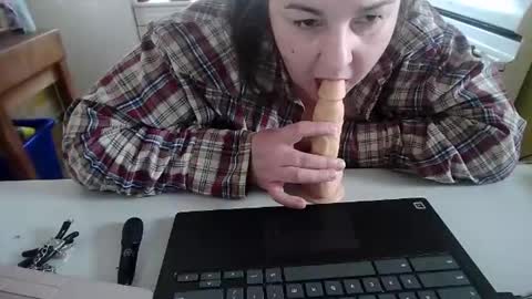 smalltowntrouble online show from 02.23.26