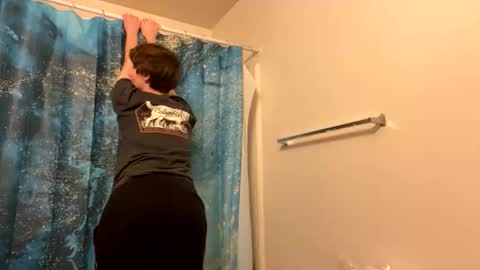 smalltshbigtits online show from 01.15.26