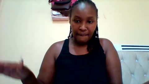 Snapshot of smartqueen1 chatting on 02.21.25 Katerina online show from 02.21.25